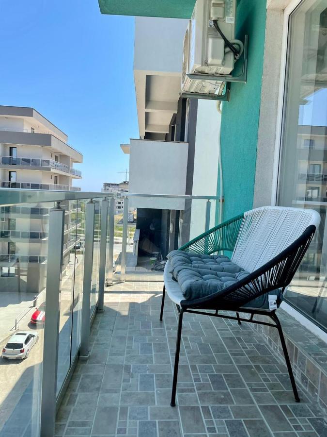 Ademi Apartment นาโวดาริ ภายนอก รูปภาพ